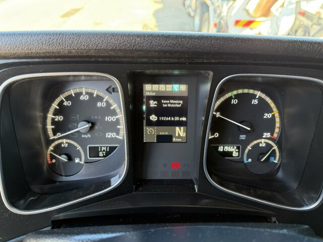 Mercedes-Benz Actros 1845 LS SZM 4x2 Kipphydraulik Retarder - Tractor: foto 2 Mercedes-Benz Actros 1845 LS SZM 4x2 Kipphydraulik Retarder - Tractor: foto 2