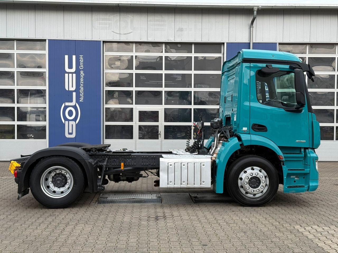 Mercedes-Benz Antos 2136 4x2 SZM Superlight - Tractor: foto 2 Mercedes-Benz Antos 2136 4x2 SZM Superlight - Tractor: foto 2