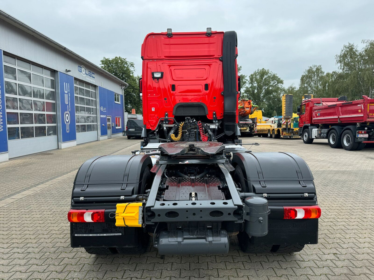 Mercedes-Benz Arocs 1845 LS 4x4 HAD *Kipphyd. Euro6 Blatt/Luft - Tractor: foto 5 Mercedes-Benz Arocs 1845 LS 4x4 HAD *Kipphyd. Euro6 Blatt/Luft - Tractor: foto 5