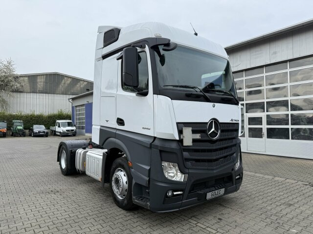 Mercedes-Benz MB Actros 1845 LS Sattelzugmaschine 4x2 - Tractor: foto 1 Mercedes-Benz MB Actros 1845 LS Sattelzugmaschine 4x2 - Tractor: foto 1