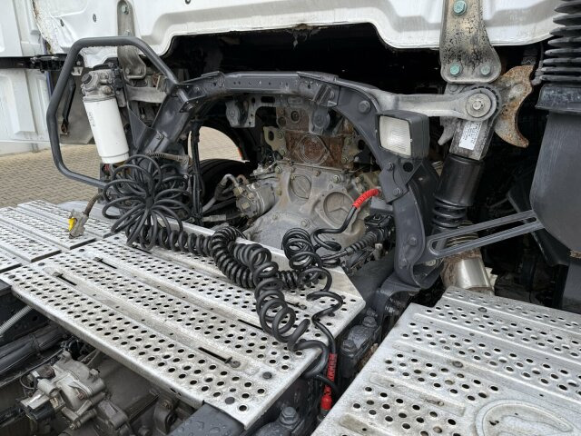 Mercedes-Benz MB Actros 1845 LS Sattelzugmaschine 4x2 - Tractor: foto 3 Mercedes-Benz MB Actros 1845 LS Sattelzugmaschine 4x2 - Tractor: foto 3