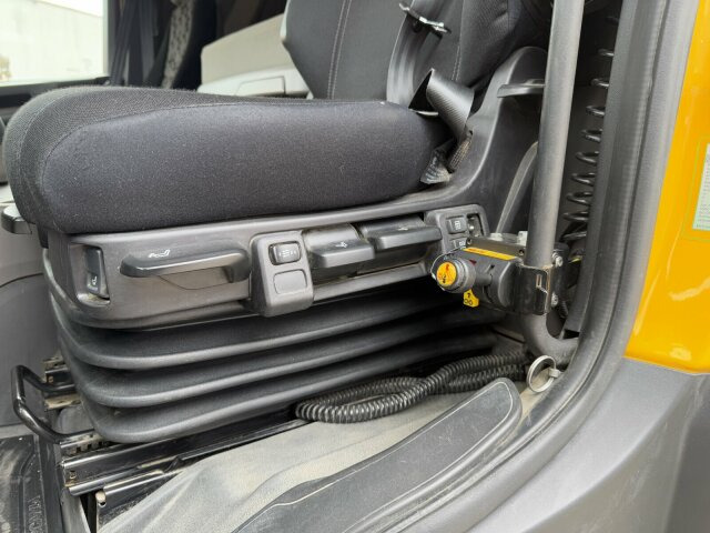 Scania G450 XT 4x4 Euro 6 SZM Kipphydraulik Blatt/ Luft - Tractor: foto 5 Scania G450 XT 4x4 Euro 6 SZM Kipphydraulik Blatt/ Luft - Tractor: foto 5