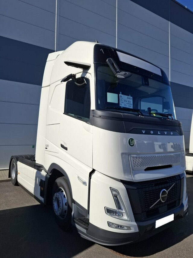 Volvo FH500 Aero I-Save 4x2 Euro6 - Tractor: foto 3 Volvo FH500 Aero I-Save 4x2 Euro6 - Tractor: foto 3