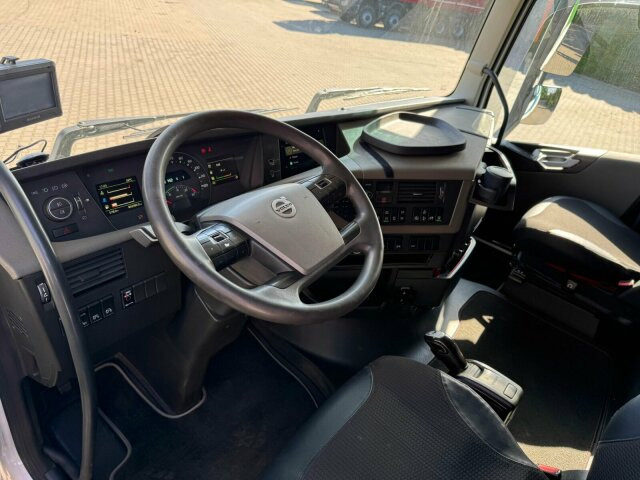 Volvo FH 540 6x2 Abrollkipper MEILLER RK 26.67 - Camião polibenne: foto 2 Volvo FH 540 6x2 Abrollkipper MEILLER RK 26.67 - Camião polibenne: foto 2