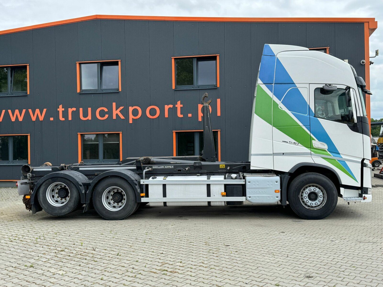 Volvo FH 540 6x2 Abrollkipper MEILLER RK 26.67 - Camião polibenne: foto 4 Volvo FH 540 6x2 Abrollkipper MEILLER RK 26.67 - Camião polibenne: foto 4