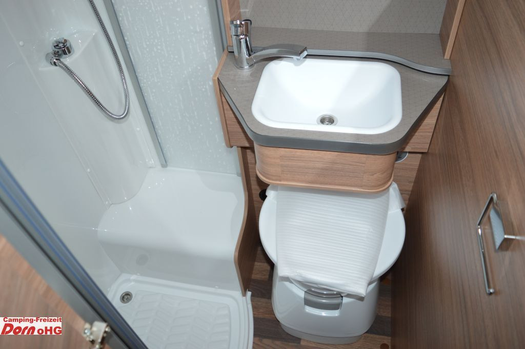 Autocaravana perfilada Weinsberg CaraCompact 600 MEG EDITION [PEPPER] Care-Drive-: foto 17