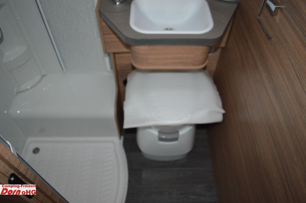 Autocaravana perfilada Weinsberg CaraSuite 650 MEG Gute Zuladung: foto 21 Autocaravana perfilada Weinsberg CaraSuite 650 MEG Gute Zuladung: foto 21