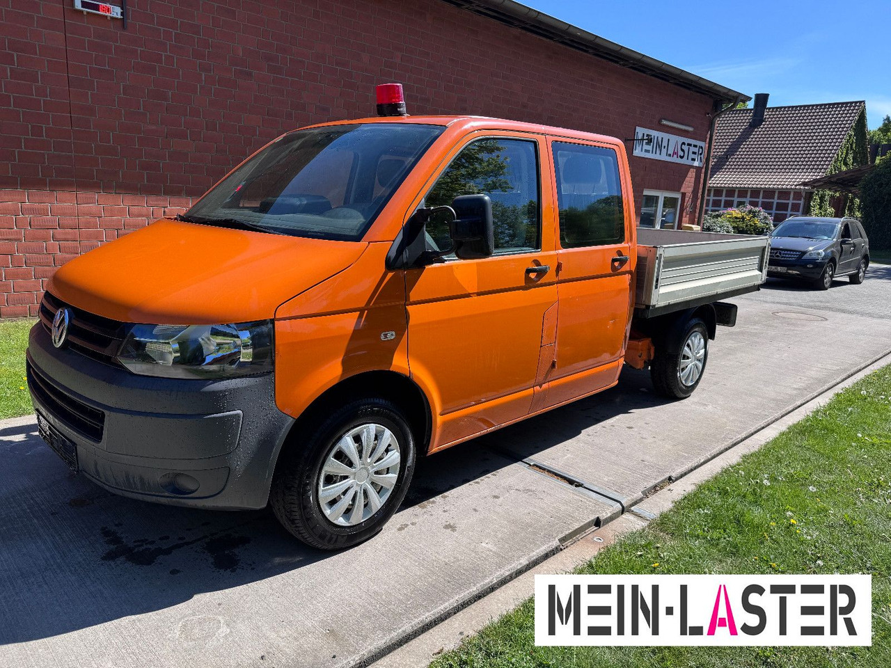 Volkswagen T5 2.0 TDI Doka Pritsche 6 Sitzer AHK - Carrinha de caixa aberta, Carrinha cabine dupla: foto 2 Volkswagen T5 2.0 TDI Doka Pritsche 6 Sitzer AHK - Carrinha de caixa aberta, Carrinha cabine dupla: foto 2