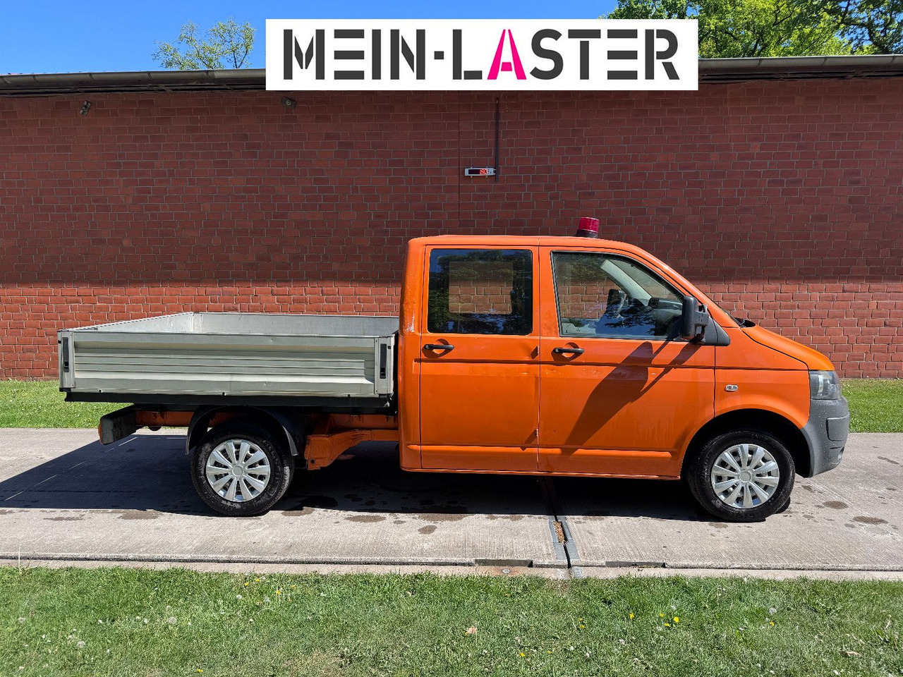 Volkswagen T5 2.0 TDI Doka Pritsche 6 Sitzer AHK - Carrinha de caixa aberta, Carrinha cabine dupla: foto 3 Volkswagen T5 2.0 TDI Doka Pritsche 6 Sitzer AHK - Carrinha de caixa aberta, Carrinha cabine dupla: foto 3