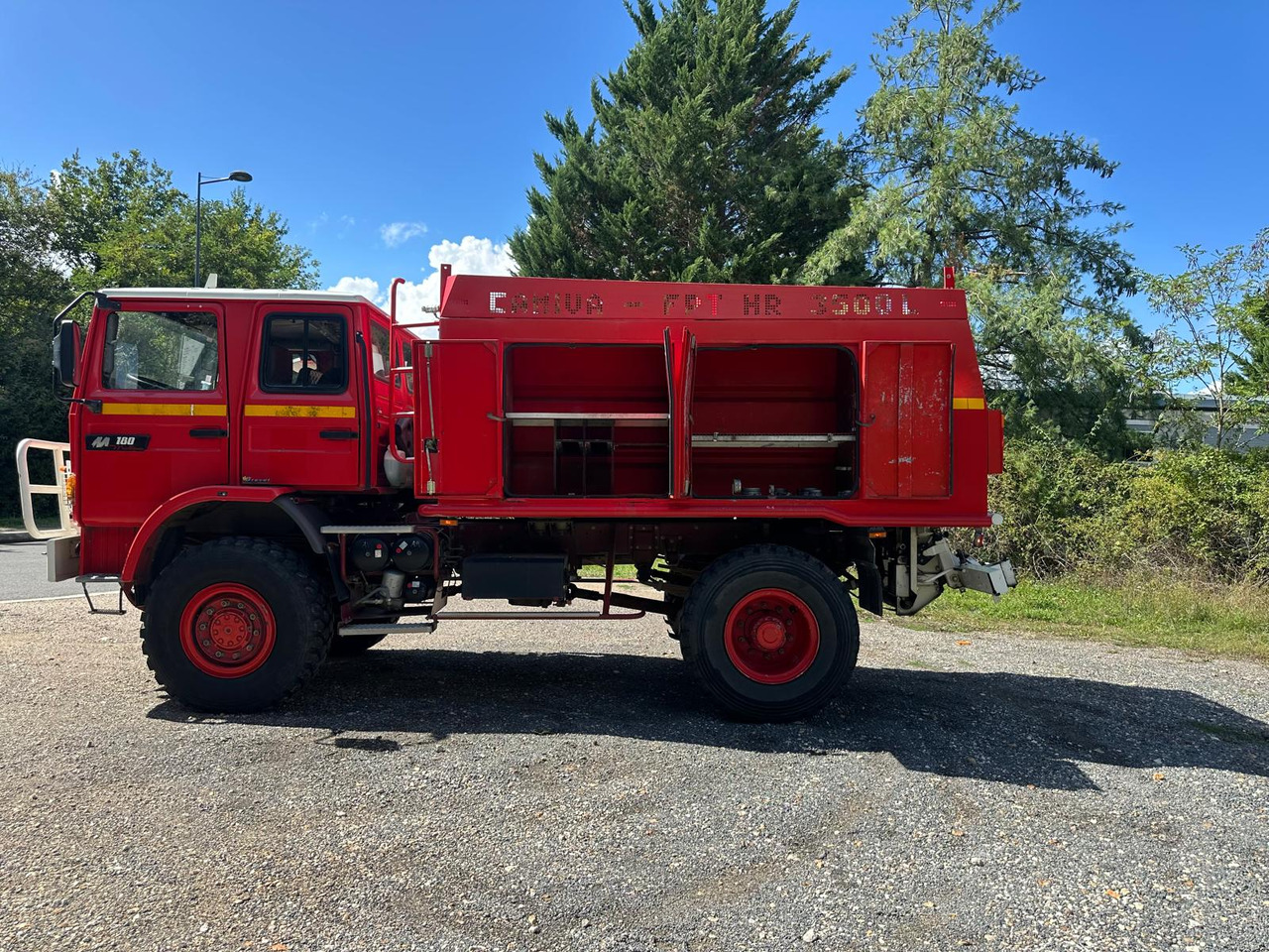 Carro de bombeiro RENAULT M180: foto 6