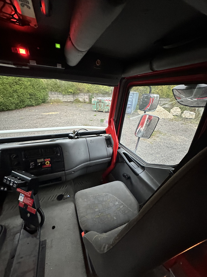 Carro de bombeiro RENAULT Midlum 220 4x4: foto 18