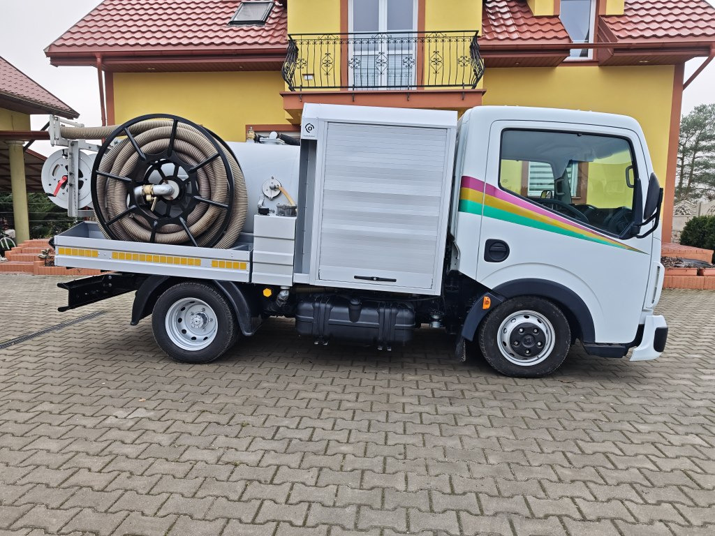 Renault Maxity Kanalreiniger Hydrocureur Saugwagen - Caminhão limpa fossa: foto 5 Renault Maxity Kanalreiniger Hydrocureur Saugwagen - Caminhão limpa fossa: foto 5