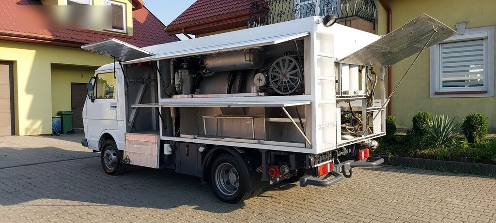 Volkswagen LT55 HOLZMANN Inox - Camião cisterna: foto 3 Volkswagen LT55 HOLZMANN Inox - Camião cisterna: foto 3
