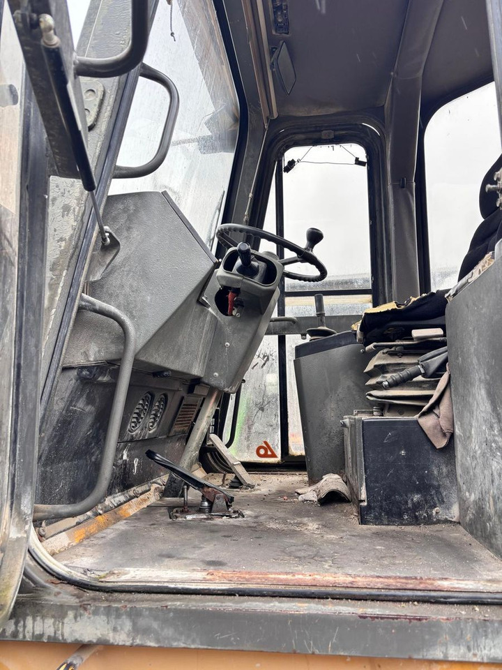 Hanomag 70E - Pá carregadora de rodas: foto 5 Hanomag 70E - Pá carregadora de rodas: foto 5