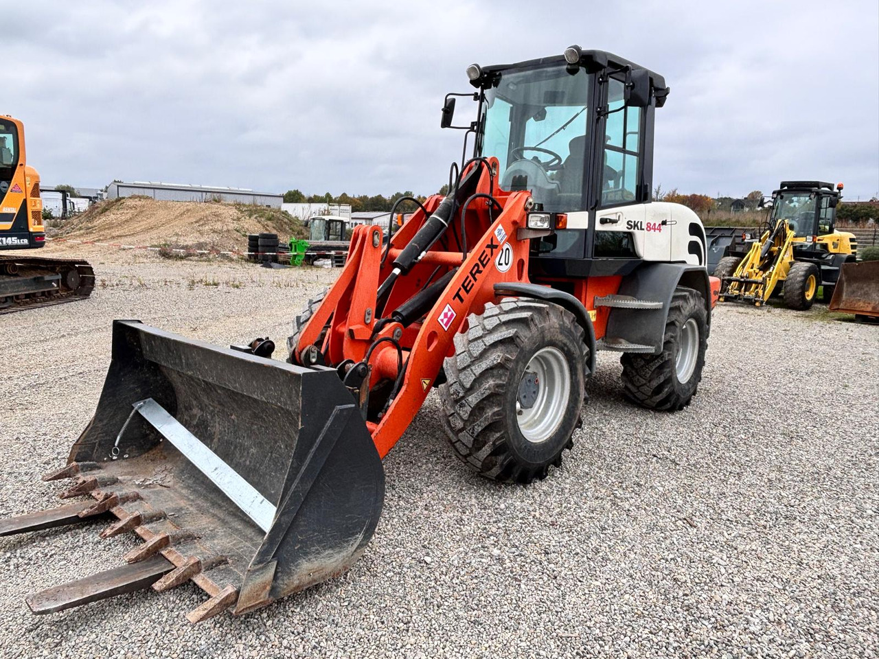 TEREX TL 100 - Pá carregadora de rodas: foto 1 TEREX TL 100 - Pá carregadora de rodas: foto 1