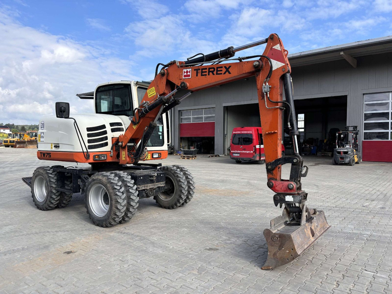 Terex TW 75 - Escavadeira de rodas: foto 2 Terex TW 75 - Escavadeira de rodas: foto 2