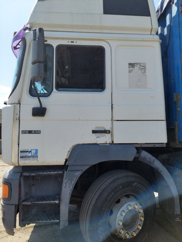 MAN 26.414 - Camião de caixa aberta/ Plataforma: foto 4 MAN 26.414 - Camião de caixa aberta/ Plataforma: foto 4