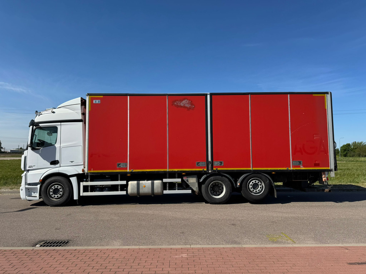 MERCEDES-BENZ ACTROS 2542 - Camião furgão: foto 5 MERCEDES-BENZ ACTROS 2542 - Camião furgão: foto 5