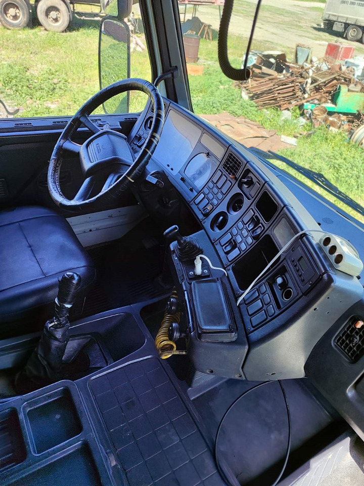 Camião de caixa aberta/ Plataforma SCANIA 113.360: foto 27