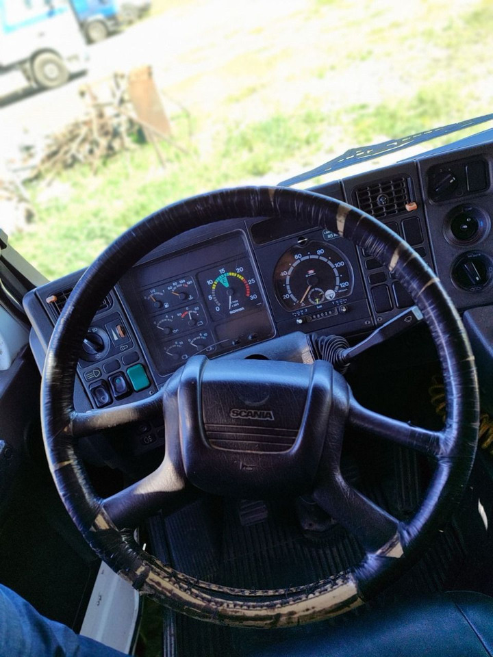 Camião de caixa aberta/ Plataforma SCANIA 113.360: foto 23