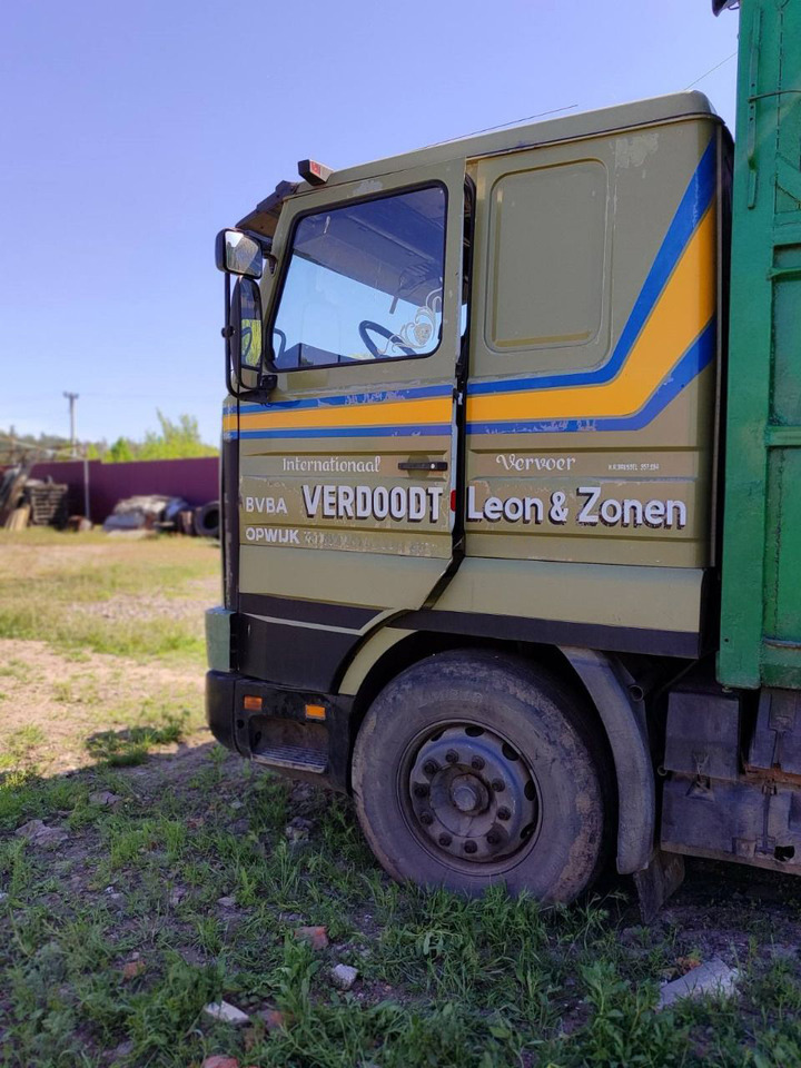 Camião de caixa aberta/ Plataforma SCANIA 113.360: foto 7