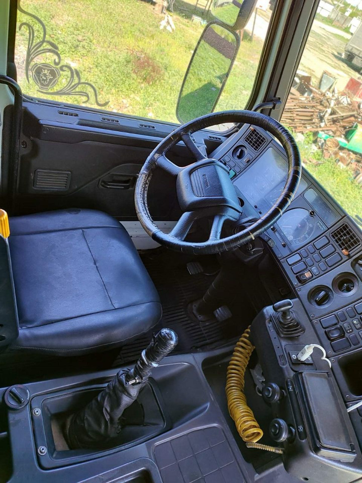Camião de caixa aberta/ Plataforma SCANIA 113.360: foto 13