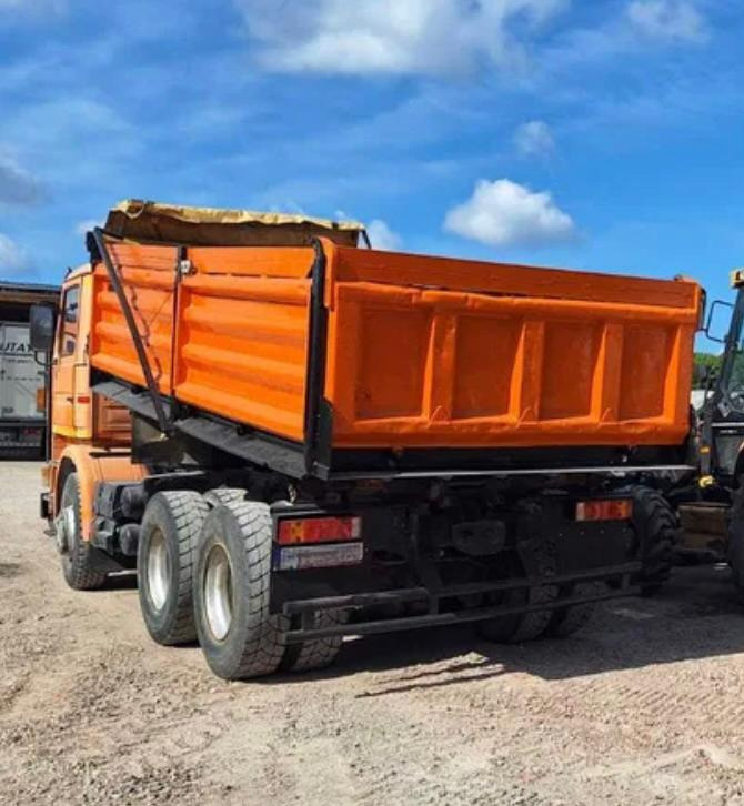 SCANIA 93.250 - Camião basculante: foto 5 SCANIA 93.250 - Camião basculante: foto 5