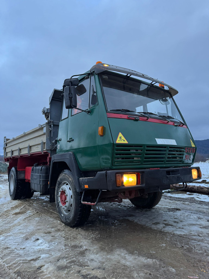 STEYR 320 - Camião basculante: foto 1 STEYR 320 - Camião basculante: foto 1