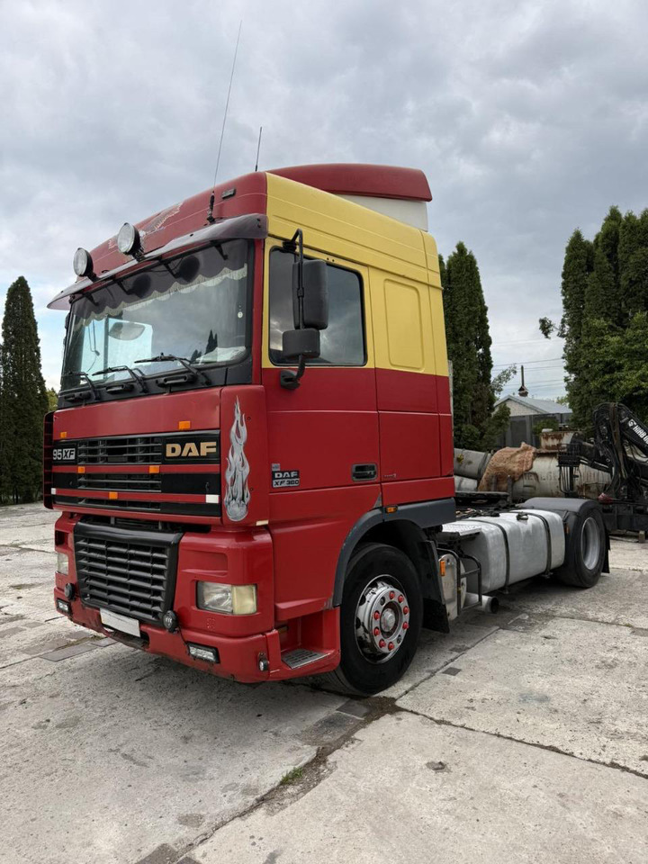 DAF XF 95.380 - Tractor: foto 1 DAF XF 95.380 - Tractor: foto 1