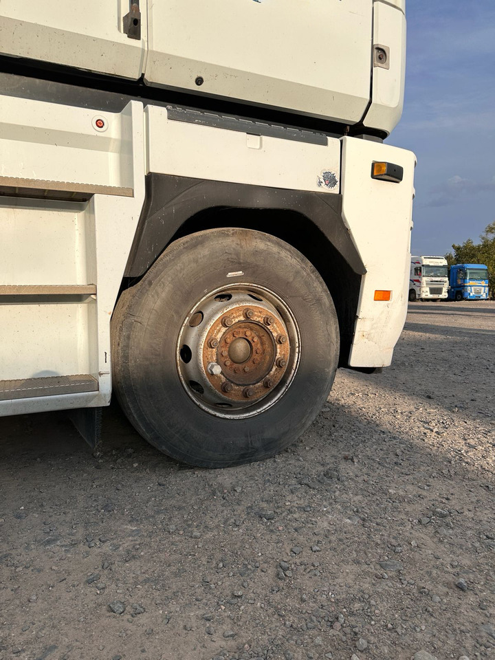 RENAULT Magnum 440 | ID1641S - Tractor: foto 3 RENAULT Magnum 440 | ID1641S - Tractor: foto 3