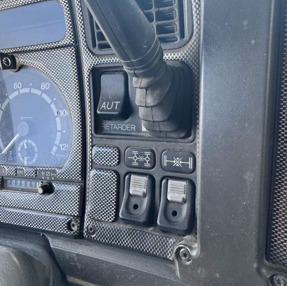 SCANIA 164 - Tractor: foto 4 SCANIA 164 - Tractor: foto 4