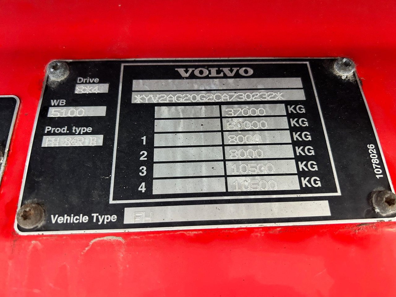 Camião chassi VOLVO FH460: foto 11