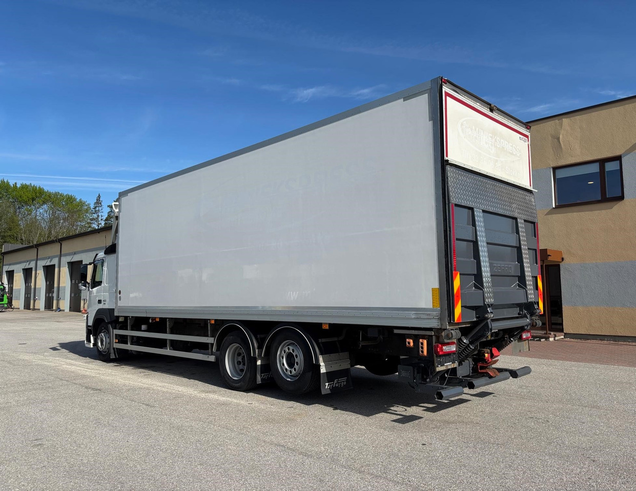 VOLVO FM460 - Camião frigorífico: foto 5 VOLVO FM460 - Camião frigorífico: foto 5
