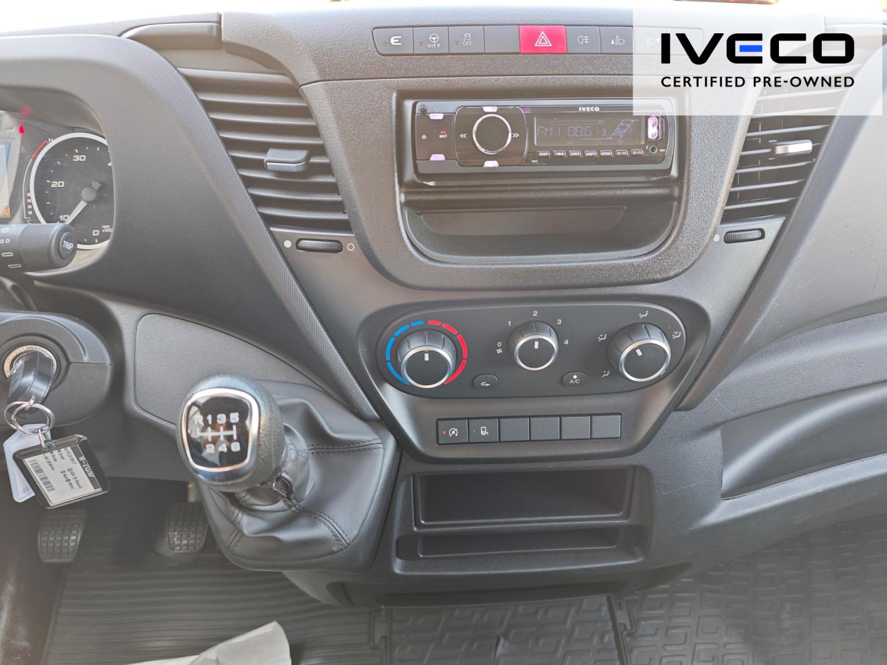 Camião chassi IVECO Daily 35S16H Euro6 Klima ZV: foto 11