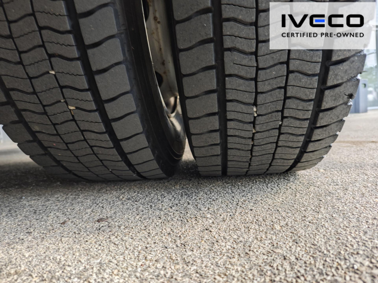 IVECO Eurocargo ML120EL22/PEVI_C Euro6 Klima Luftfeder - Camião frigorífico: foto 5 IVECO Eurocargo ML120EL22/PEVI_C Euro6 Klima Luftfeder - Camião frigorífico: foto 5
