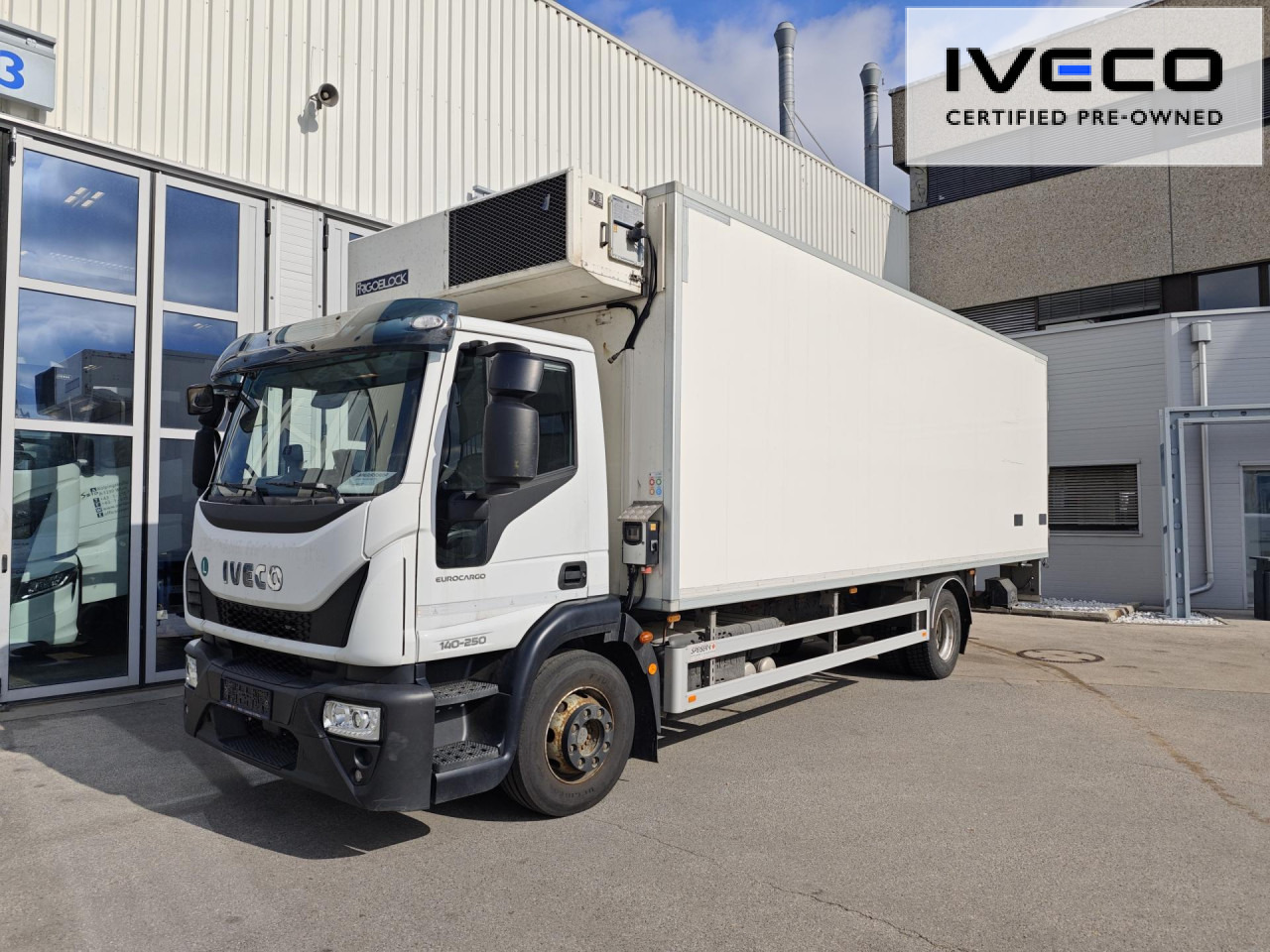 IVECO Iveco 140E25 2 Zonen-Figoblock - Camião frigorífico: foto 1 IVECO Iveco 140E25 2 Zonen-Figoblock - Camião frigorífico: foto 1