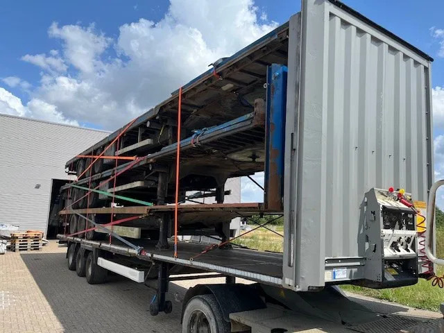 Krone 2x stack of 4x mega flat trailer - Semi-reboque plataforma/ Caixa aberta: foto 1 Krone 2x stack of 4x mega flat trailer - Semi-reboque plataforma/ Caixa aberta: foto 1