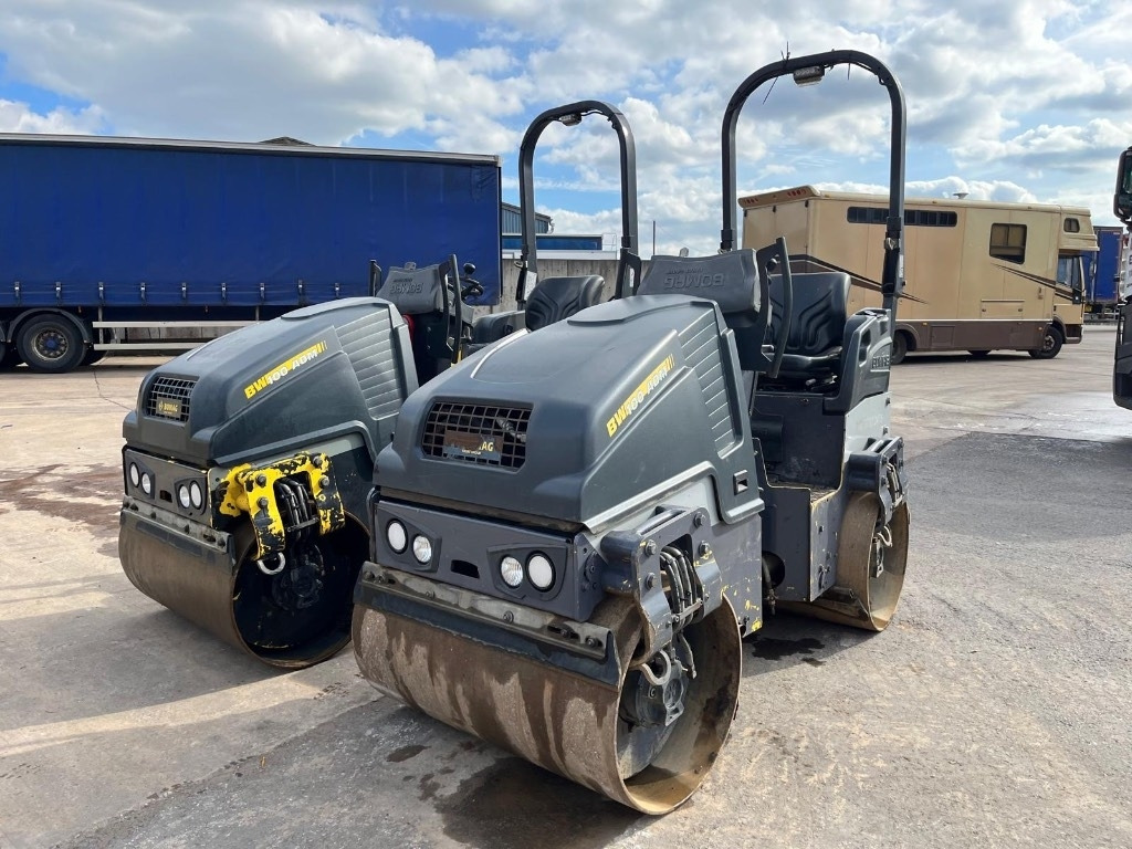 Compactador de asfalto Bomag BW 100 AD M-5: foto 11