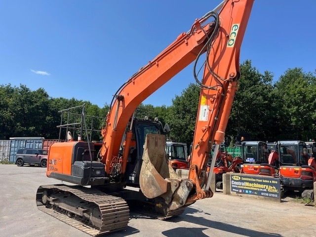 Hitachi ZX 130 LC N-5 - Escavadora de rastos: foto 3 Hitachi ZX 130 LC N-5 - Escavadora de rastos: foto 3