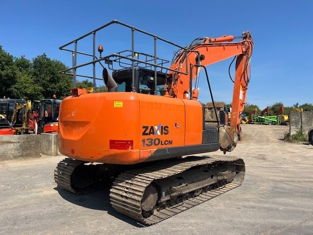 Hitachi ZX 130 LC N-5 - Escavadora de rastos: foto 4 Hitachi ZX 130 LC N-5 - Escavadora de rastos: foto 4