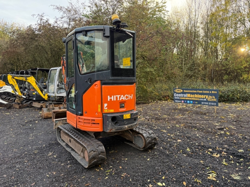 Hitachi ZX 26 U-5 A CR - Mini escavadeira: foto 5 Hitachi ZX 26 U-5 A CR - Mini escavadeira: foto 5