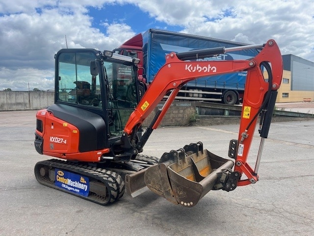 Kubota KX 027 - Mini escavadeira: foto 2 Kubota KX 027 - Mini escavadeira: foto 2