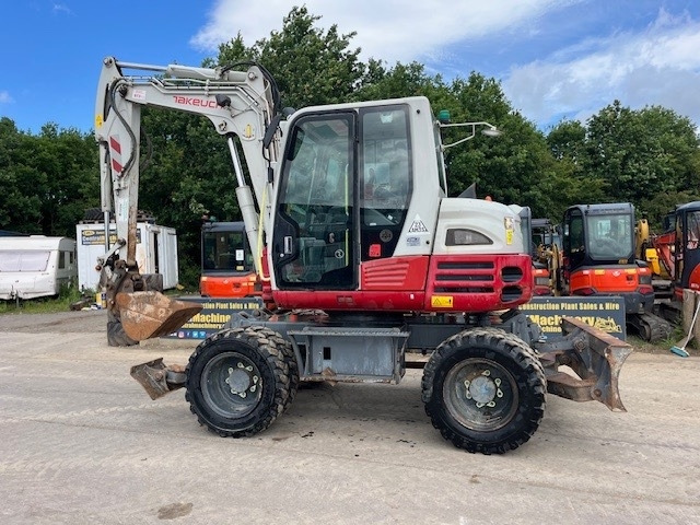 Takeuchi TB 295 W - Escavadeira de rodas: foto 5 Takeuchi TB 295 W - Escavadeira de rodas: foto 5