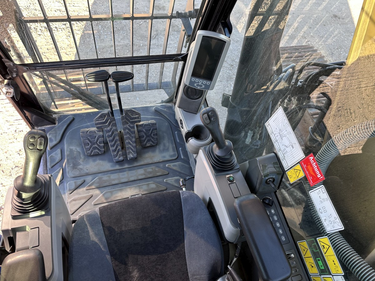 Escavadora de rastos CATERPILLAR 324 E LN Deutsche Maschine! Top !!!: foto 9