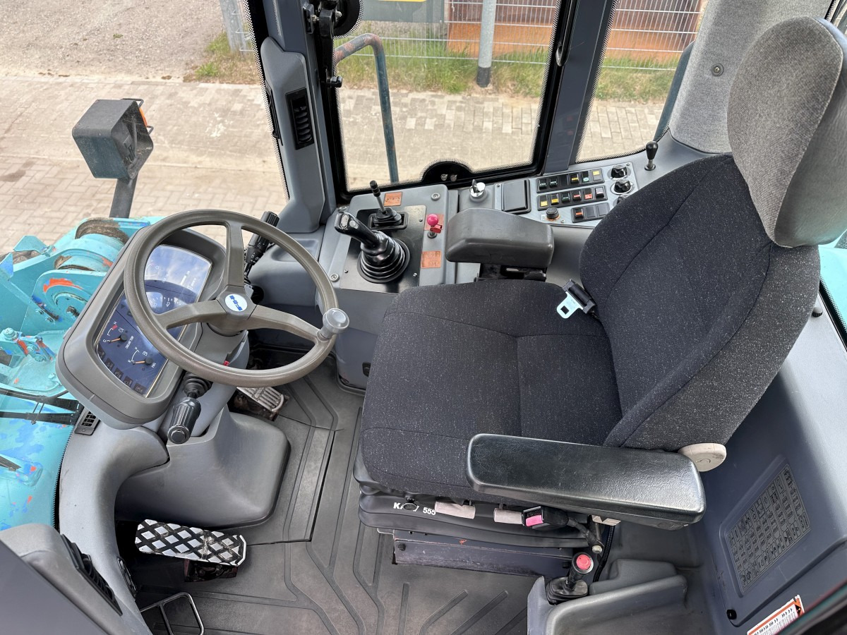 FIAT-HITACHI W 170 Cummins 6 Cyl. Turbo Deutsche Maschine ! - Pá carregadora de rodas: foto 5 FIAT-HITACHI W 170 Cummins 6 Cyl. Turbo Deutsche Maschine ! - Pá carregadora de rodas: foto 5