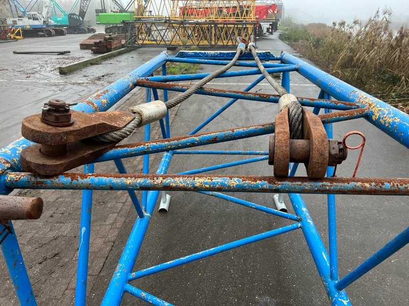 Liebherr HS843 - Grua para camião para Máquina de construção: foto 4 Liebherr HS843 - Grua para camião para Máquina de construção: foto 4