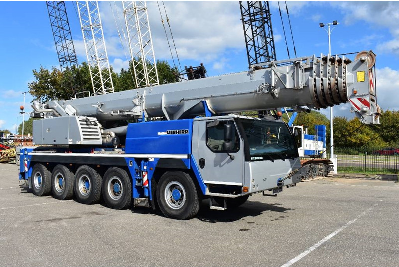 Liebherr LTM 1095-5.1 - Grua todo o terreno: foto 4 Liebherr LTM 1095-5.1 - Grua todo o terreno: foto 4
