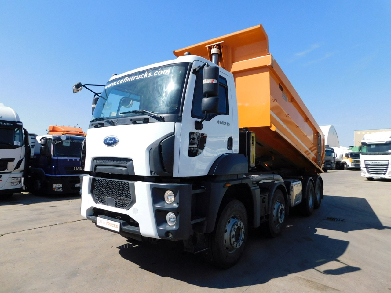 Ford 4142d 8x4 dcab e6 16s2230 - Camião basculante: foto 1 Ford 4142d 8x4 dcab e6 16s2230 - Camião basculante: foto 1