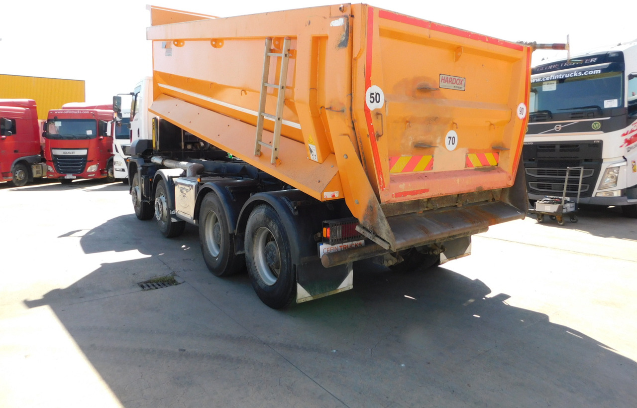 Ford 4142d 8x4 dcab e6 16s2230 - Camião basculante: foto 4 Ford 4142d 8x4 dcab e6 16s2230 - Camião basculante: foto 4