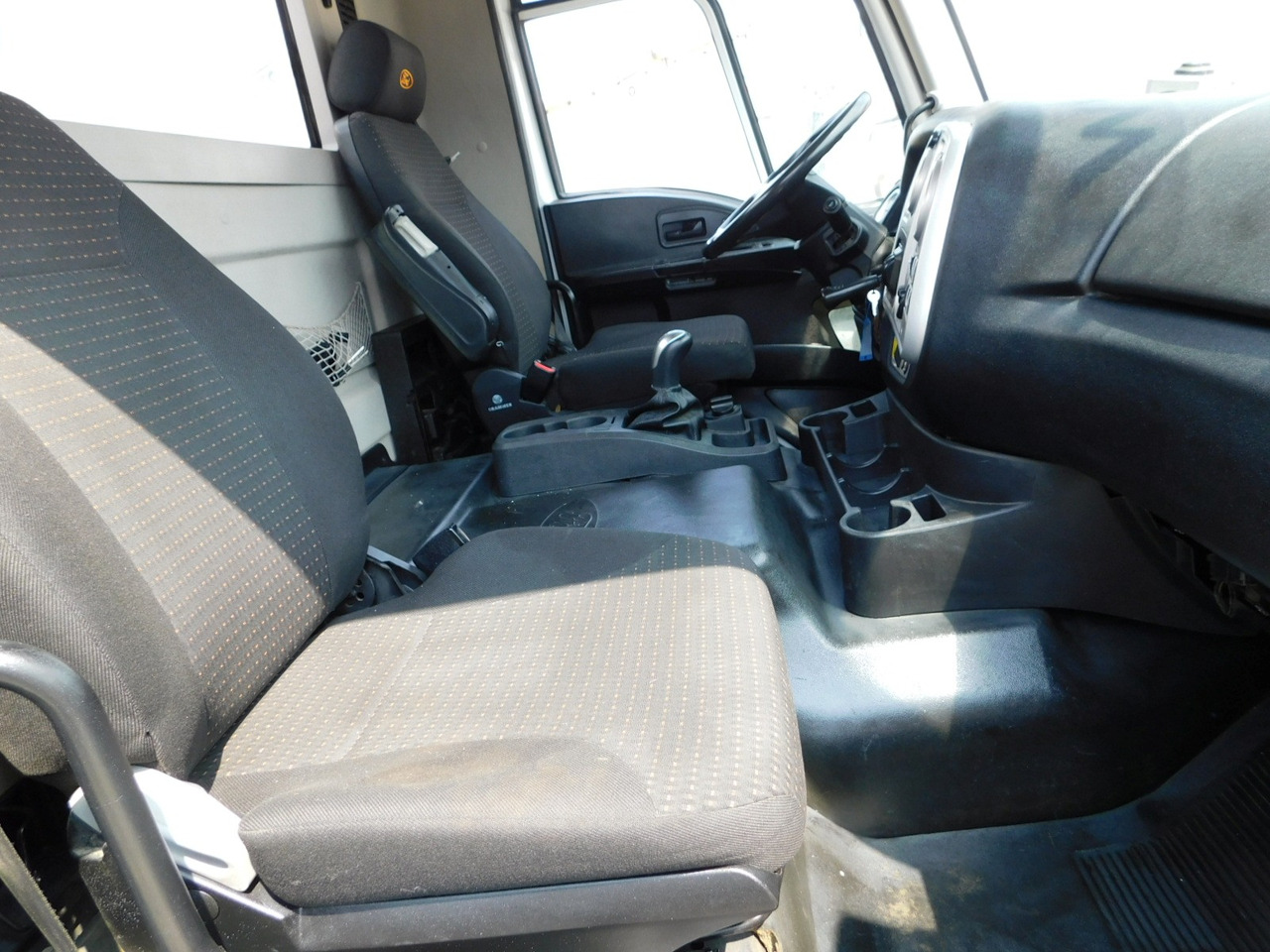 Ford Lt12xl 7h cargo 4142m - Camião betoneira: foto 5 Ford Lt12xl 7h cargo 4142m - Camião betoneira: foto 5